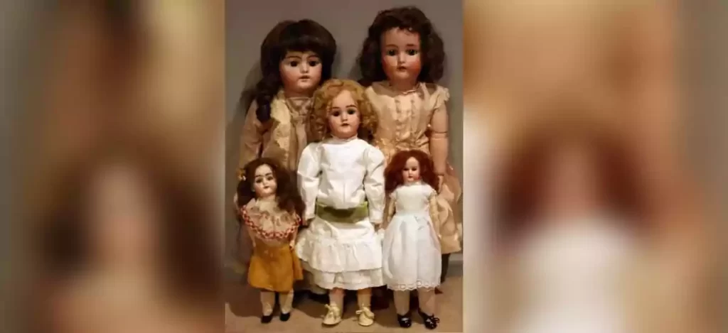 How To Identify Antique Dolls 