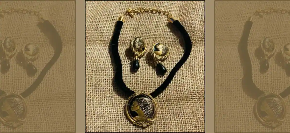 avon jewelry vintage